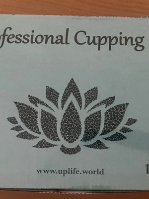 Професионален комплект с 12 чаши от Франция нов