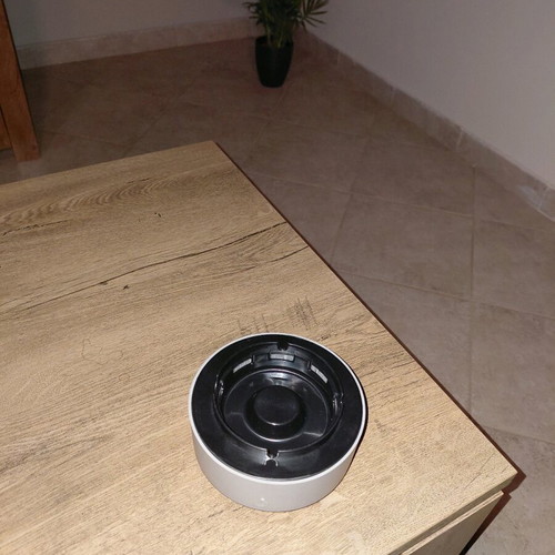 Electric ashtray with smoke absorption and filter new