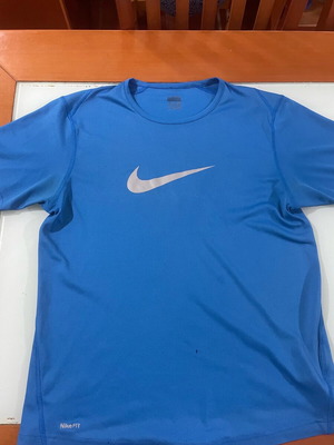 Nike T-shirt Medium