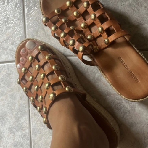 Makis Kotris sandals like new, size 39, beige and gold