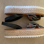Popa Sandals Size 37 New Black and Gray
