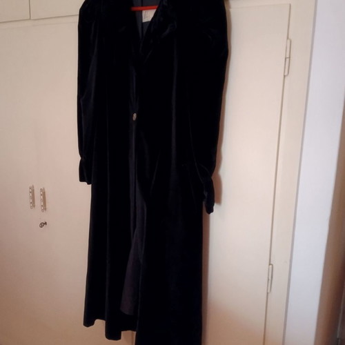 Velvet coat used, size large, black