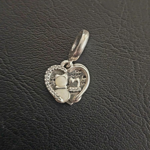 Pandora silver charm with two cats like new
