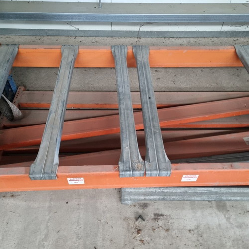 Professional pallet rack like new for heavy load storage