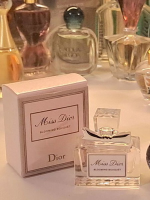 Dior Miss Dior Blooming Bouquet και Esprit Poison vintage μινιατούρες