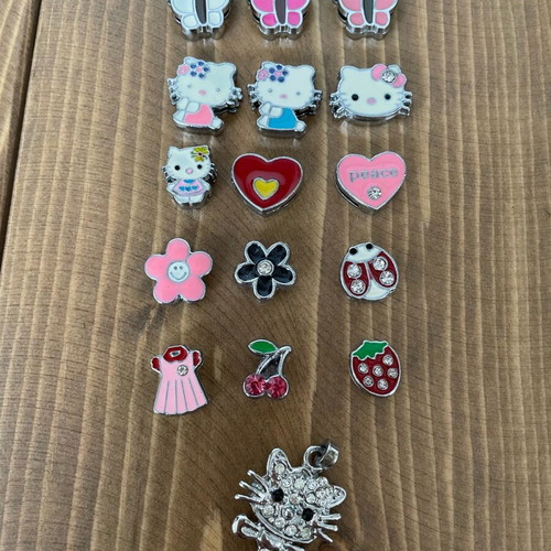 Metal craft elements like new, pack of 13 pieces