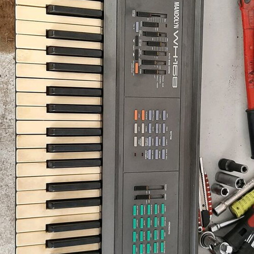 Mandolyn WH-168 Keyboard used, 80s-90s decade without transformer