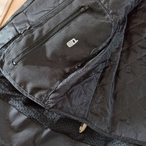 Held motorcycle jacket XL with unique Twisted Sister custom back