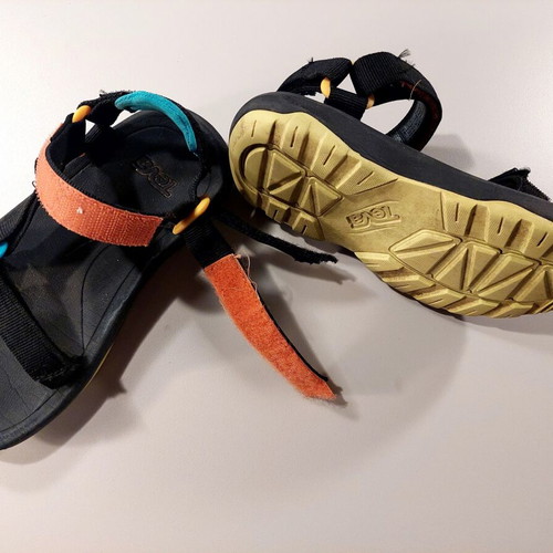 Teva children's sandals used, size 29/30, black with orange and blue details
