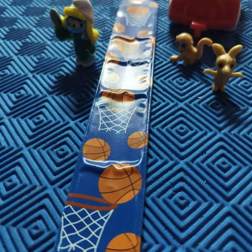 Set of 5 toys like new