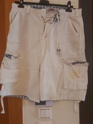 Cargo shorts white used, size 30 M, Unlimited Creative
