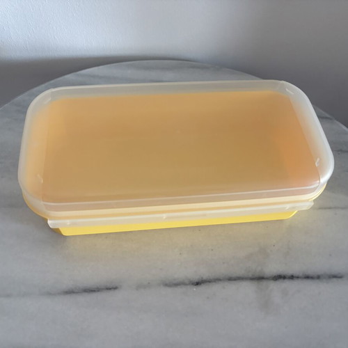 Tupperware bowl 980ml