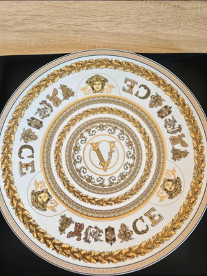 Versace Virtus Gaia White Service Plate new
