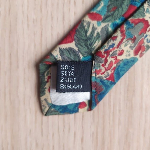 Kurt Geiger London men's silk tie like new multicolored