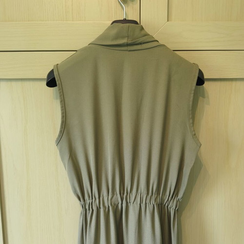 Sleeveless semizie dress maxi green, like new by Owtwo