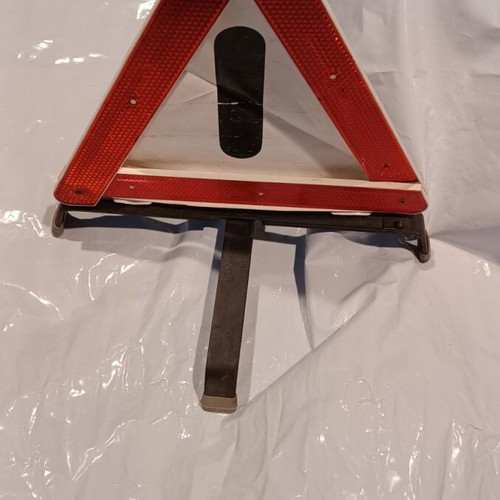 Heavy-duty folding car safety triangle like new