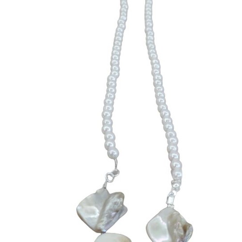 Tie necklace with beads new, white