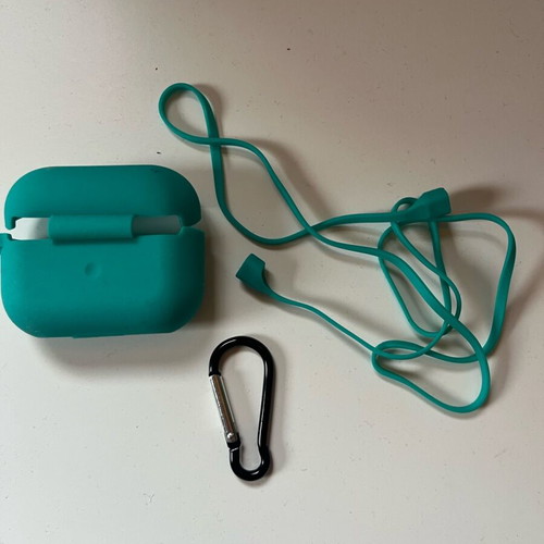 Air Pod Second Generation case like new with strap and clip by Legami