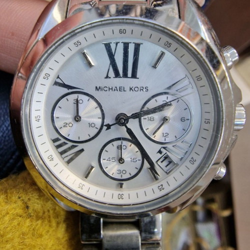Michael Kors MK6174 unisex watch used, silver
