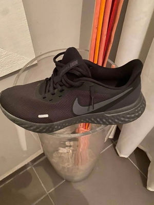 Nike Sneakers μαύρα σαν καινούργια, μέγεθος 42