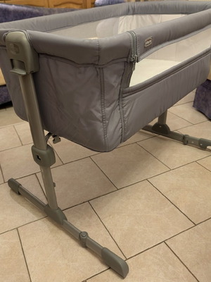 Chicco Baby Cradle like new, suitable 0m-6m, adjustable height
