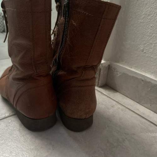 Tan boots size 37 all time classic