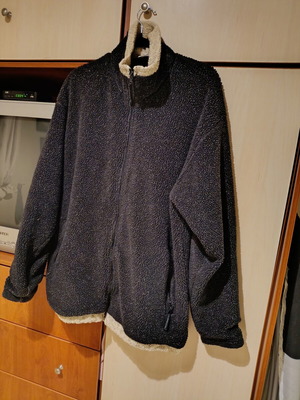 Fruit of the Loom jacket XL like new, gray and beige
