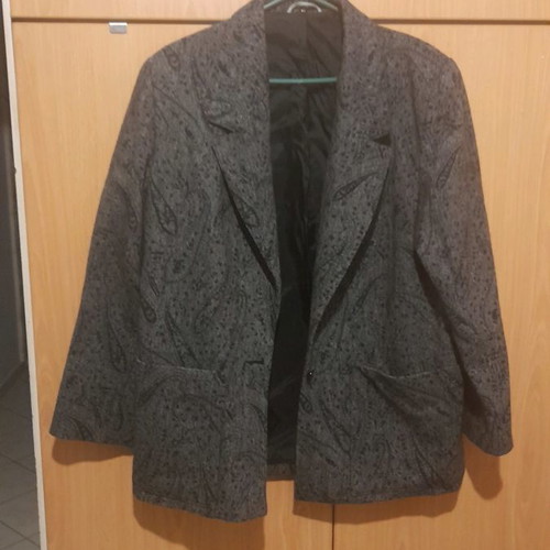 Women's winter jacket warm gray with black patterns used