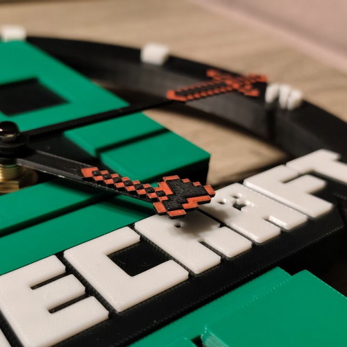 Minecraft wall clock Creeper 3D printed new, analog quartz