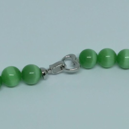 Handmade necklace with green quartz beads, 46 cm length, new