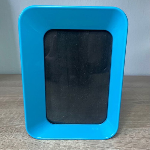 Plastic frame used, blue