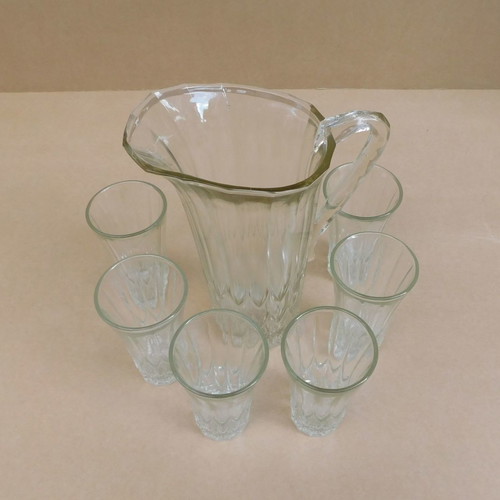 Water pitcher with 6 glasses, about 100 years old, in excellent condition