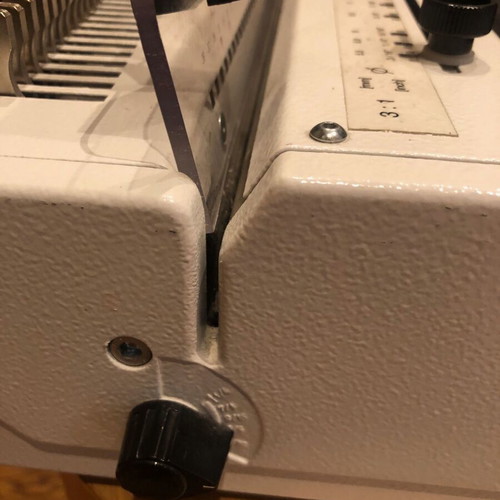 Renz SRW 3:1 Binding Machine for Metal Spiral 4x4mm Like New