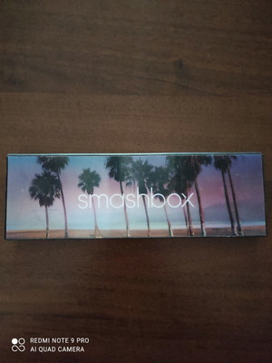 Παλέτα σκιών Smashbox μεταχειρισμένη