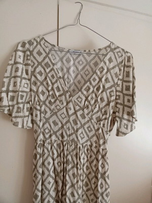 Pink Woman Summer Dress like new, beige and green, size XS