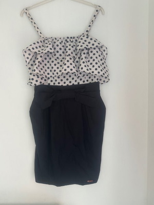 Doca polka dot dress medium 38 with decorative bow and pockets