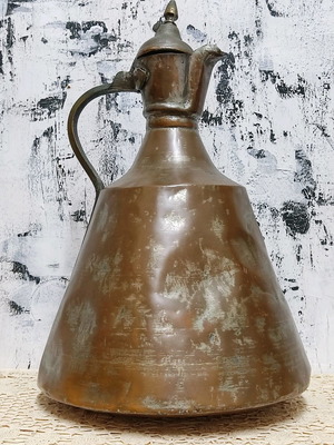Pitcher very old used, large, very good condition
