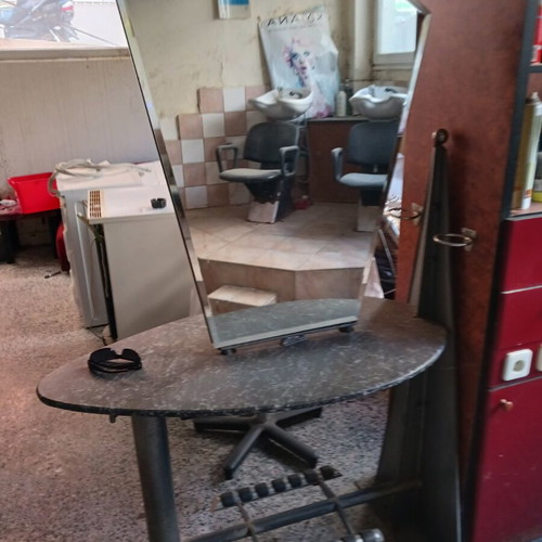 Professional hair salon mirrors with workstation, set of 2, used