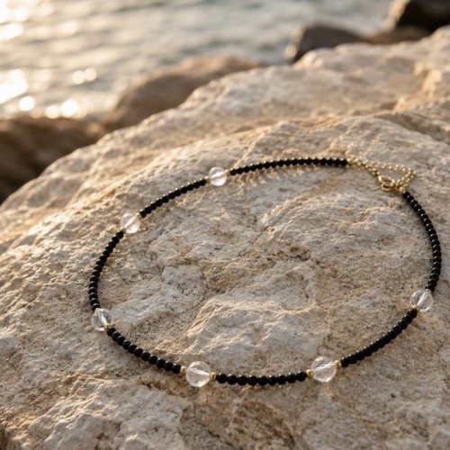 Women's necklace, black beads