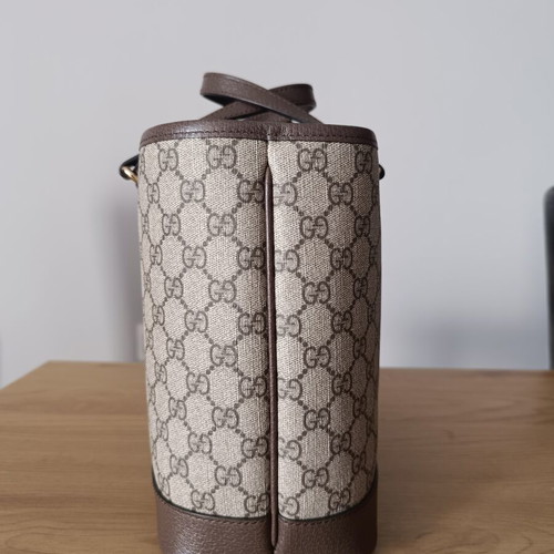 Gucci Ophidia Medium Tote Bag, beige GG Supreme canvas