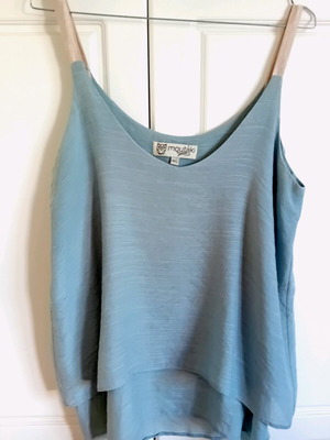 Moutaki blouse in soft sky blue viscose fabric