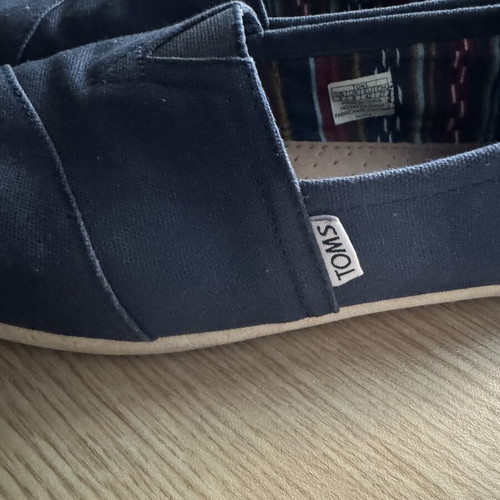 Toms men's espadrilles size 42 like new, blue