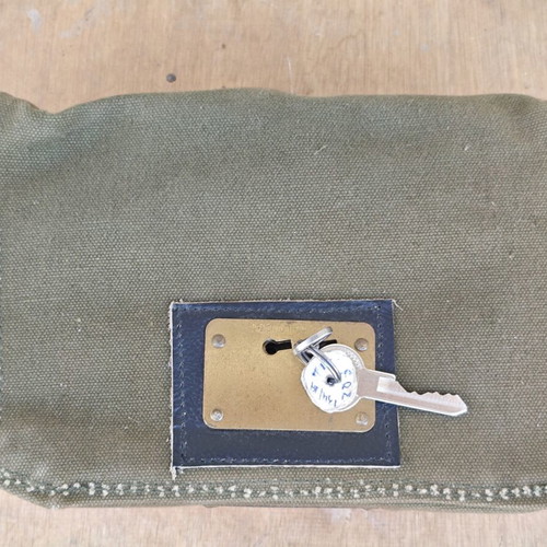Money transport bag used, Trapeza Pisteos vintage canvas with lock
