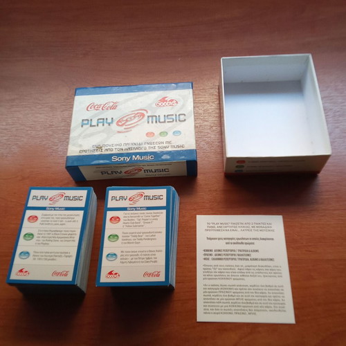 Play Music board game collectible like new, Goody's Coca Cola Sony Music 2000s