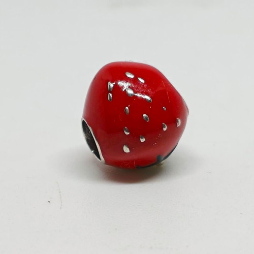 Silver Charm 925 Strawberry with Enamel and Zirconia like new