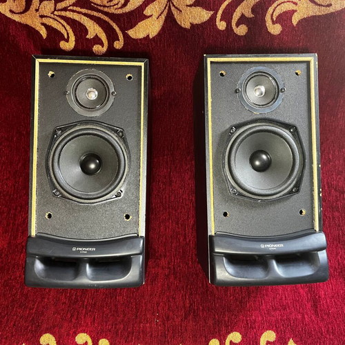 Pioneer S-P240 Vintage speakers used, 20W, pair