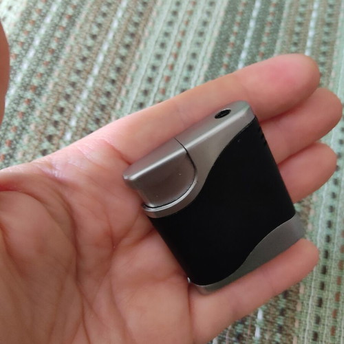 Deluxe lighter with case used, black and silver