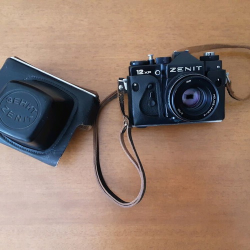 Zenit 12XP camera with case used