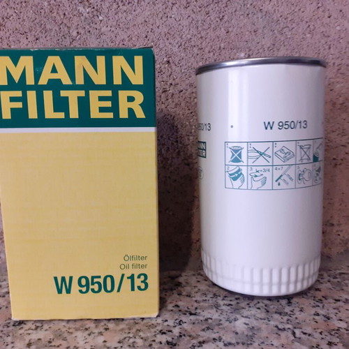 MANN-FILTER W 950/13 oil filter new for Volvo
