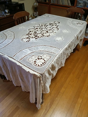 Handmade antique tablecloth like new